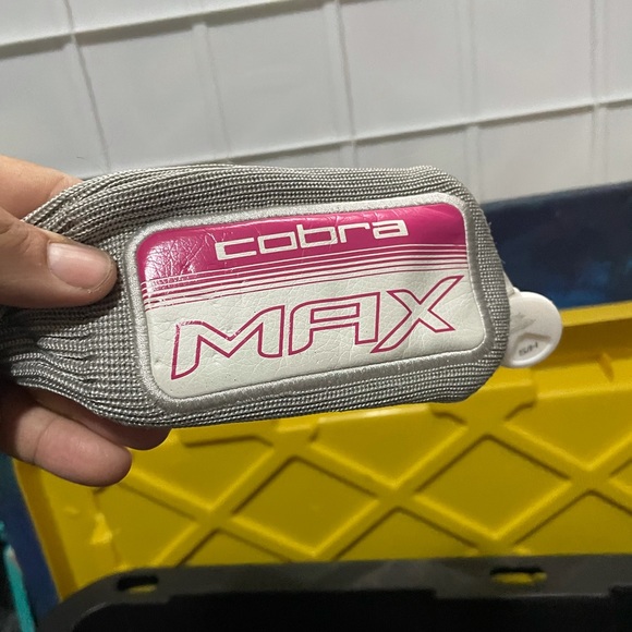 Cobra golf head cover 2 Pc - Picture 6 of 9